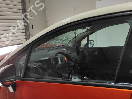 front-left-door-window-renault-captur-i-j5_-h5_-2013-26876323 main image