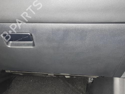 Hanskerom TOYOTA COROLLA Saloon (_E21_) 1.8 VVTi Hybrid (ZWE211, MZEA12) BP19498748C95