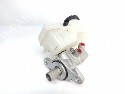 Used Brake master cylinder DACIA SANDERO II 1.5 Blue dCi 95 (B8JL) (95 hp) 9254310