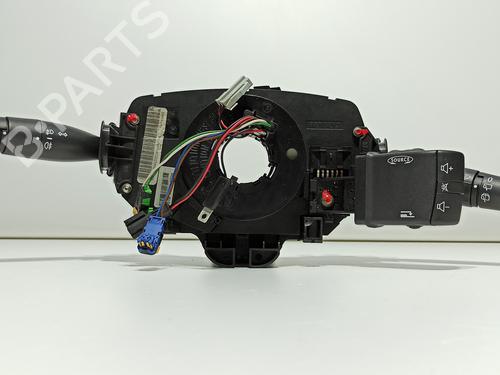 Used Switch RENAULT MEGANE II (BM0/1_, CM0/1_) 1.5 dCi (BM0F, BM0T, BM2B, CM0F, CM0T) (82 hp) 27373565