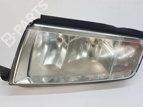 Faro izquierdo SKODA FABIA I (6Y2) 1.4 (60 hp) 6413859