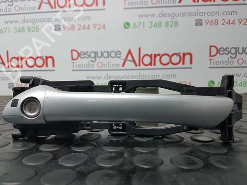 Klamka zewnętrzna drzwi przednich lewych MERCEDES-BENZ C-CLASS Coupe (CL203) C 220 CDI (203.708) | BP2739342C128 