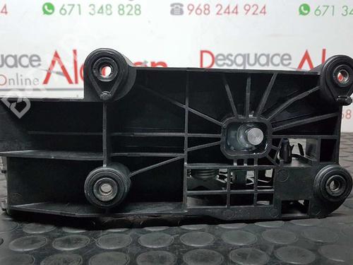 Gear lever RENAULT MEGANE IV Hatchback (B9A/M/N_) 1.2 TCe 130 (B9MR) | BP7425411M90 