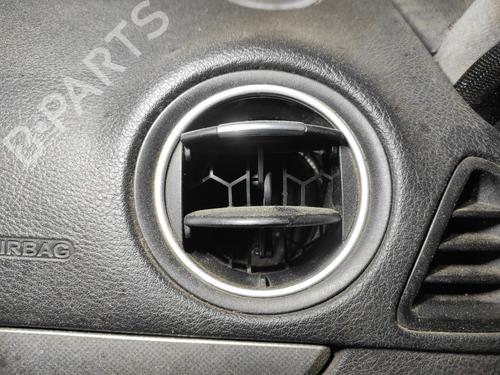 air-vent-ford-s-max-wa6-2006-2007-2008-2009-2010-2011-2012-2013-2014-32980714 main image