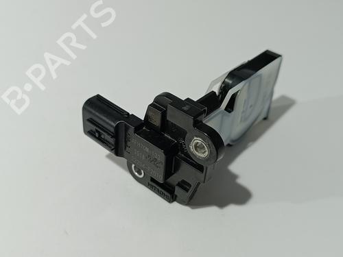 Luftmassemåler TOYOTA YARIS (_P21_, _PA1_, _PH1_) 1.5 Hybrid (MXPH10, MXPH11) (116 hp) 31031319