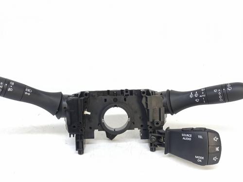 Kombi Kontakt / Stilkkontakt RENAULT MEGANE IV Hatchback (B9A/M/N_) 1.5 Blue dCi 115 (B9A6) (116 hp) 11388093