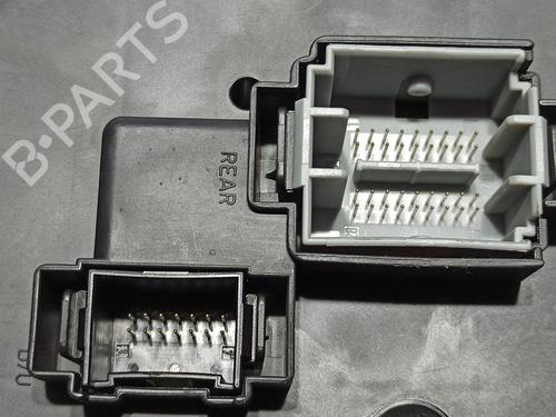 Fuse box VOLVO XC90 I (275) D5 AWD | BP16692929E1 