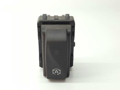 Used Switch RENAULT CLIO IV (BH_) [2012-2021]  11387236