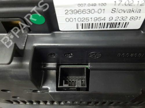 Instrument cluster BMW 1 (F20) 120 d | BP2783216C47 