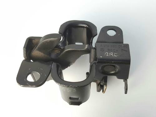 Used Hood lock MERCEDES-BENZ CLC-CLASS (CL203) CLC 220 CDI (203.708) (150 hp) 8778076