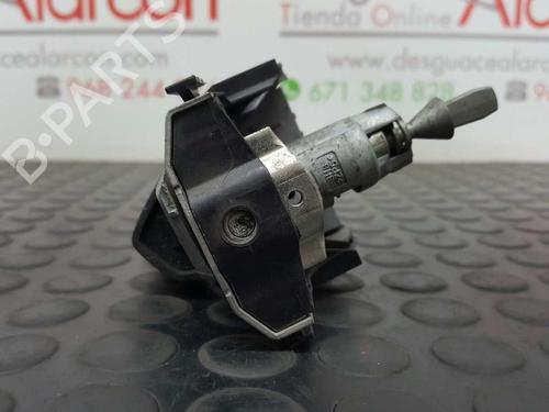 Front left exterior door handle VW GOLF VI (5K1) 2.0 TDI | BP2738099C128 