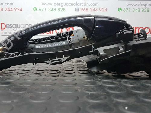 Front right exterior door handle MERCEDES-BENZ C-CLASS (W204) C 200 CDI (204.007, 204.006) | BP2729931C129