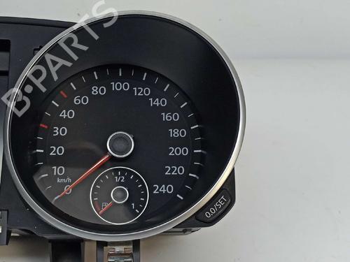 Cockpit VW GOLF VI Variant (AJ5) 1.6 TDI | BP8677600C47 