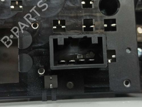 Interior roof light KIA STONIC (YB) 1.0 T-GDi Eco-Dynamics+ | BP8652336I8 