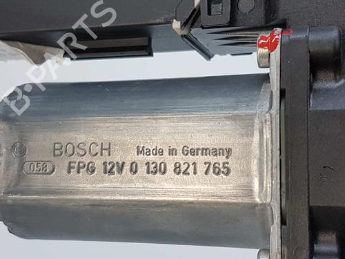 Right front window motor VW TOUAREG (7LA, 7L6, 7L7) 2.5 R5 TDI | BP7504774E20 