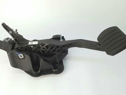 bremsepedal PEUGEOT 208 II (UB_, UP_, UW_, UJ_) 1.2 PureTech 100 | BP11527992I19