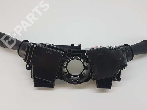 Switch TOYOTA AURIS (_E18_) 1.8 Hybrid (ZWE186_, ZWE186R) | BP11388298I30 