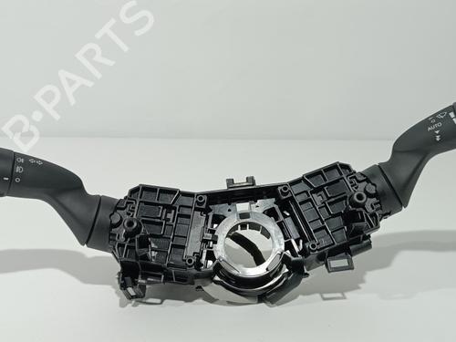 Used Switch TOYOTA COROLLA Estate (_E21_) 1.8 Hybrid (ZWE211) (122 hp) 25610845