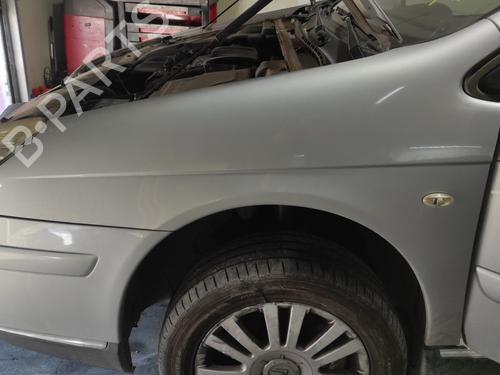 Used Left front fenders CITROËN C5 II (RC_) 1.6 HDi (RC8HZB) (109 hp) 23436981