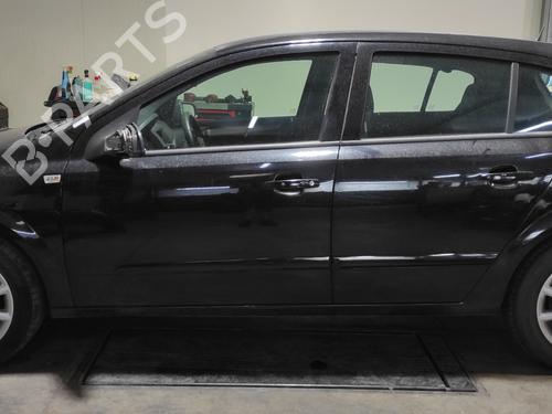 Klamka zewnętrzna drzwi przednich prawych OPEL ASTRA H (A04) 1.7 CDTI (L48) | BP18913984C129