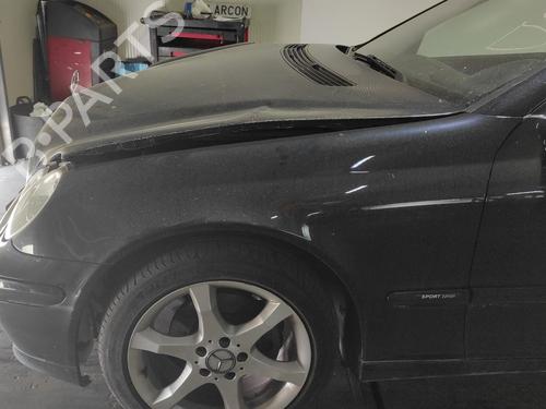 left-front-fenders-mercedes-benz-c-class-w203-2000-2001-2002-2003-2004-2005-2006-2007-36643134 main image