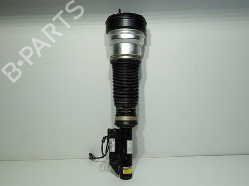 Used Left front shock absorber MERCEDES-BENZ S-CLASS (W220, V220) S 320 CDI (220.026, 220.126) (197 hp) 29740491
