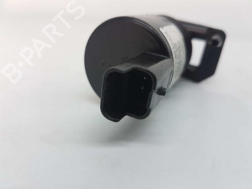 Washer pump PEUGEOT 407 (6D_) 3.0 (6DXFVJ) | BP14534775E24