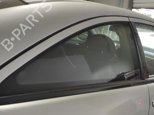 rear-right-quarter-glass-mercedes-benz-c-class-w203-2000-2001-2002-2003-2004-2005-2006-2007-36362991 main image