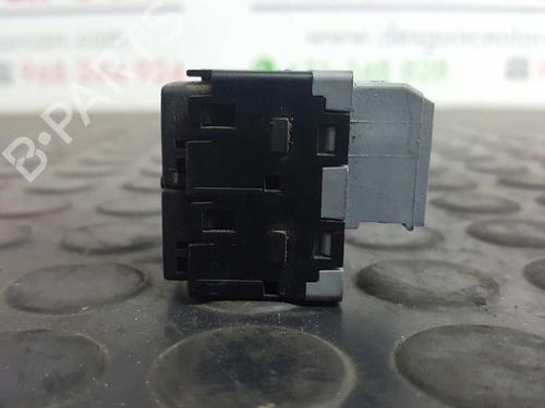 Switch AUDI A8 D3 (4E2, 4E8) 4.0 TDI quattro | BP2743332I30