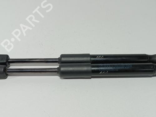 Used Hood lift support BMW 1 (F40) 118 d (150 hp) 28485183