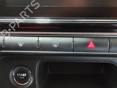 BP18117398I30 main image