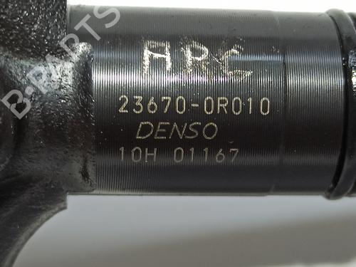 Injector TOYOTA AVENSIS Saloon (_T25_) 2.2 D-4D (ADT251_, ADT251R) | BP27887467M100