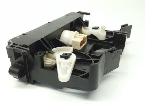 Airco bedieningspaneel MITSUBISHI SPACE STAR MPV (DG_A) 1.9 DI-D (DG4A) | BP8339830I5 