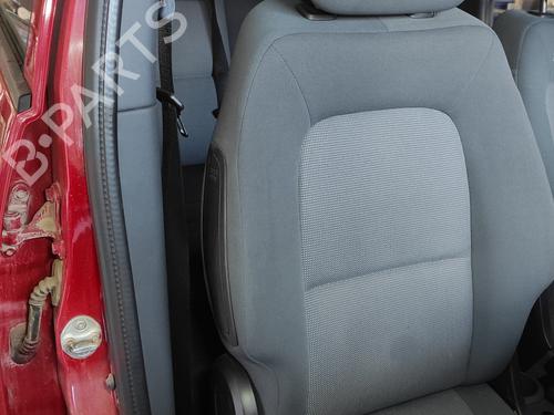 Right front seat MITSUBISHI COLT VI (Z3_A, Z2_A) 1.3 (Z21A) | BP20673932C16