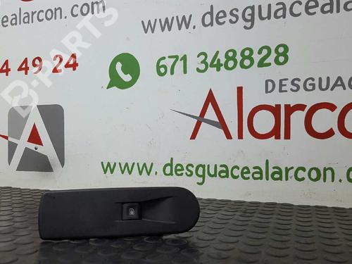 Used Right front window switch RENAULT CLIO IV (BH_) 1.5 dCi 90 (90 hp) 2751354