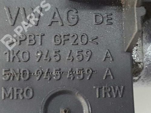 Brake master cylinder AUDI A3 Sportback (8VA, 8VF) 1.6 TDI | BP3676553M77 