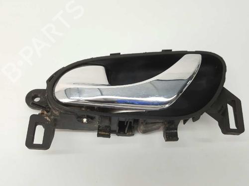 Used Front left interior door handle NISSAN QASHQAI II (J11, J11_) 1.5 dCi (110 hp) 4686030