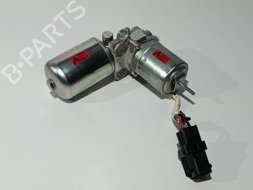 Used Brake master cylinder TOYOTA COROLLA Estate (_E14_) 1.8 (ZRE142) (136 hp) 23953159