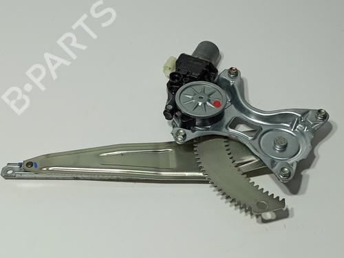 Rudehejsemekanisme venstre bagtil MITSUBISHI MIRAGE / SPACE STAR VI Hatchback (A0_A) 1.2 LPG (A03A) (71 hp) 29171098
