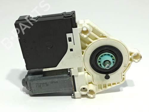 Used Left front window motor Left front window motor VW GOLF V (1K1) 1.9 TDI (105 hp) 39714691 39714691