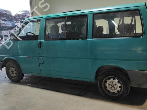 Left taillight VW TRANSPORTER T4 Van (70A, 70H, 7DA, 7DH) 1.9 D | BP16986708C34 