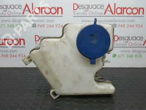Used Windscreen washer tank MERCEDES-BENZ B-CLASS Sports Tourer (W245) B 200 CDI (245.208) (140 hp) 7425498