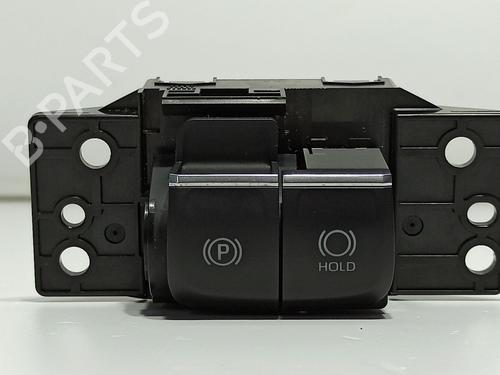 switch-toyota-corolla-saloon-_e21_-18-vvti-hybrid-zwe211-mzea12-2019-19498753 main image
