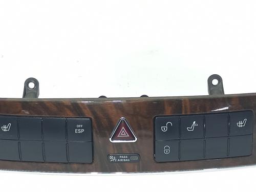 Used Warning switch MERCEDES-BENZ C-CLASS (W203) C 220 CDI (203.008) (150 hp) 11286562