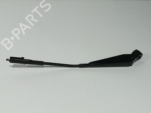 rear-windshield-wiper-arm-land-rover-range-rover-velar-l560-2017-34445475 main image