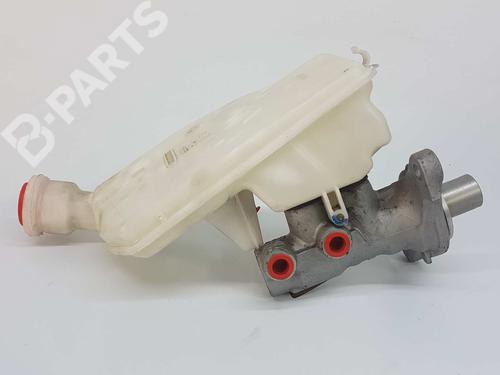 Hovedbremsecylinder PEUGEOT 208 I (CA_, CC_) 1.4 HDi (68 hp) 7820135