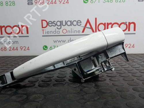 Used Front right exterior door handle PEUGEOT 208 I (CA_, CC_) 1.4 HDi (68 hp) 2772826