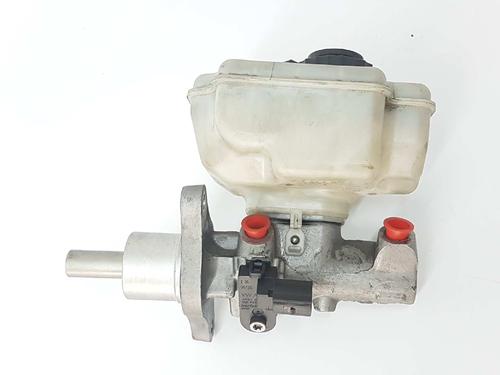 Used Brake master cylinder SEAT LEON (1P1) 1.6 TDI (105 hp) 3351445