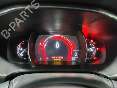 Cockpit RENAULT MEGANE IV Hatchback (B9A/M/N_) 1.6 dCi 130 (B9A4) | BP8598045C47 