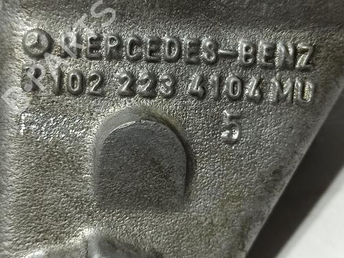 Engine mount MERCEDES-BENZ 190 (W201) E 2.0 (201.024) | BP28416870M89